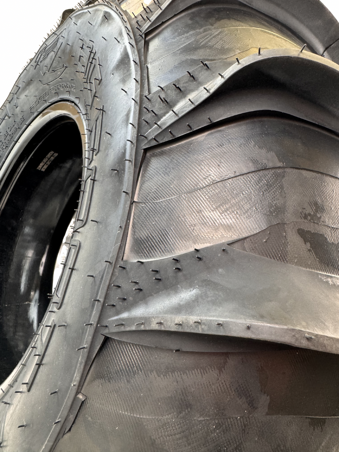 Big Foot HO Paddle Tires Comp Cut By Treadcuts - Packard Performance