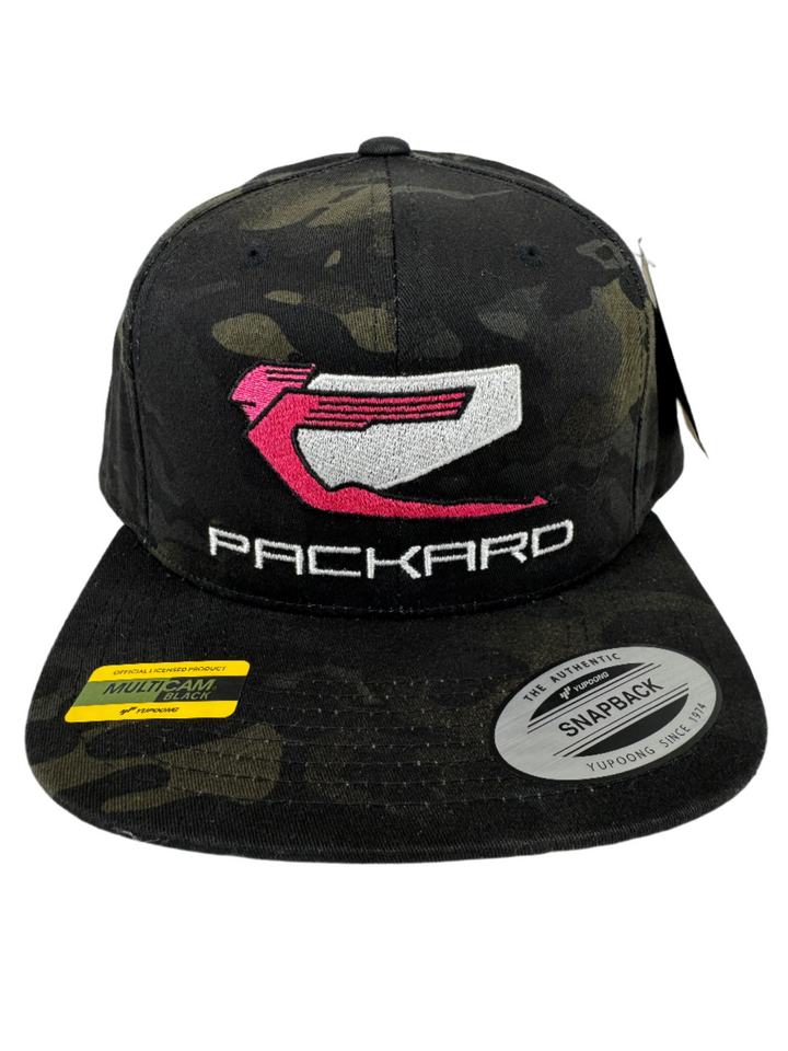 Logotipo bordado en rosa/blanco con visera plana SnapBack