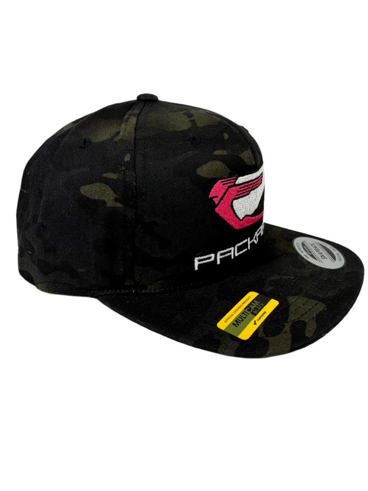 Logotipo bordado en rosa/blanco con visera plana SnapBack